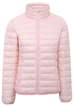 Laden Sie das Bild in den Galerie-Viewer, Steppjacke PASTEL - HORSE RAINBOW - Biniebo