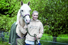 Laden Sie das Bild in den Galerie-Viewer, &quot;Follow your heart&quot; Hoodie sand - Biniebo
